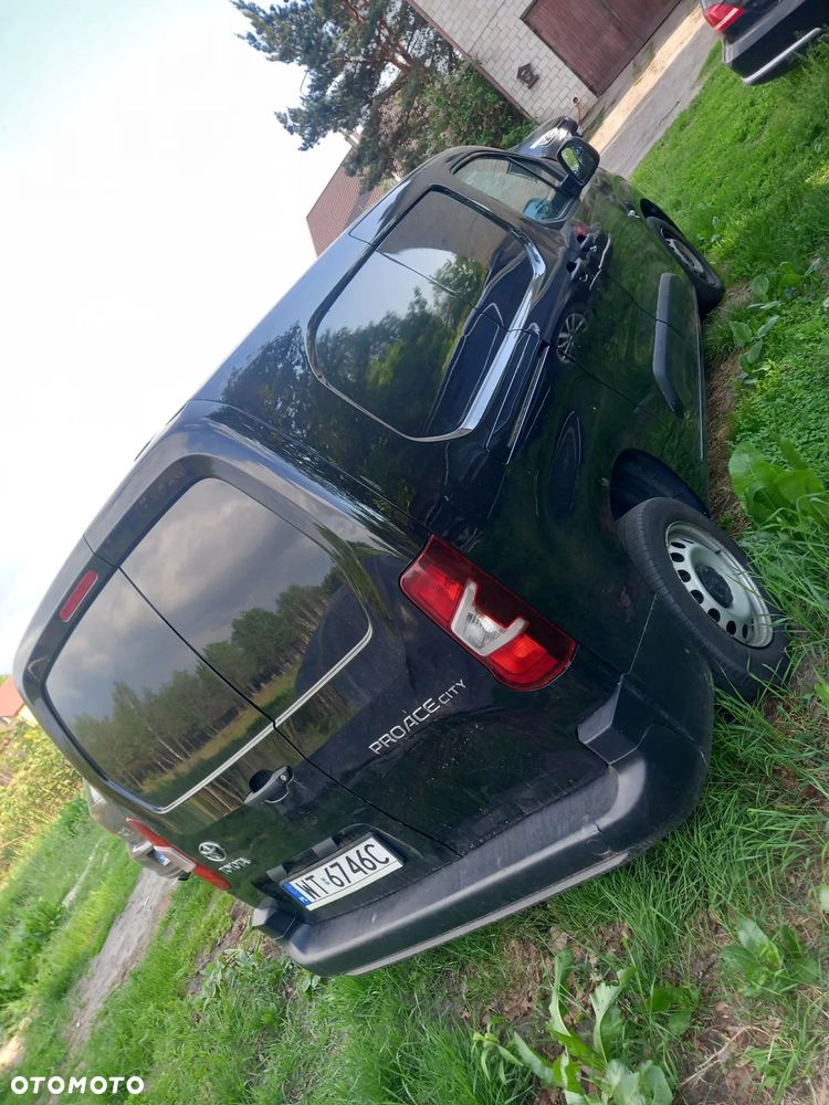 Toyota Proace City - 3