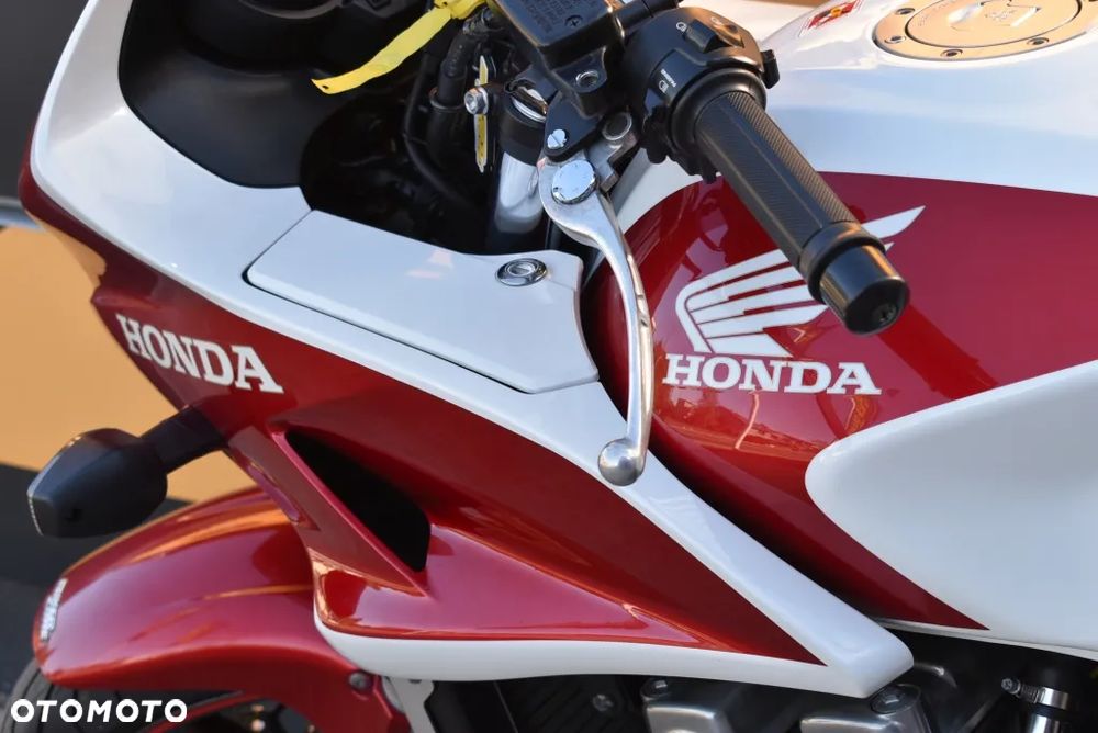 Honda CB - 20