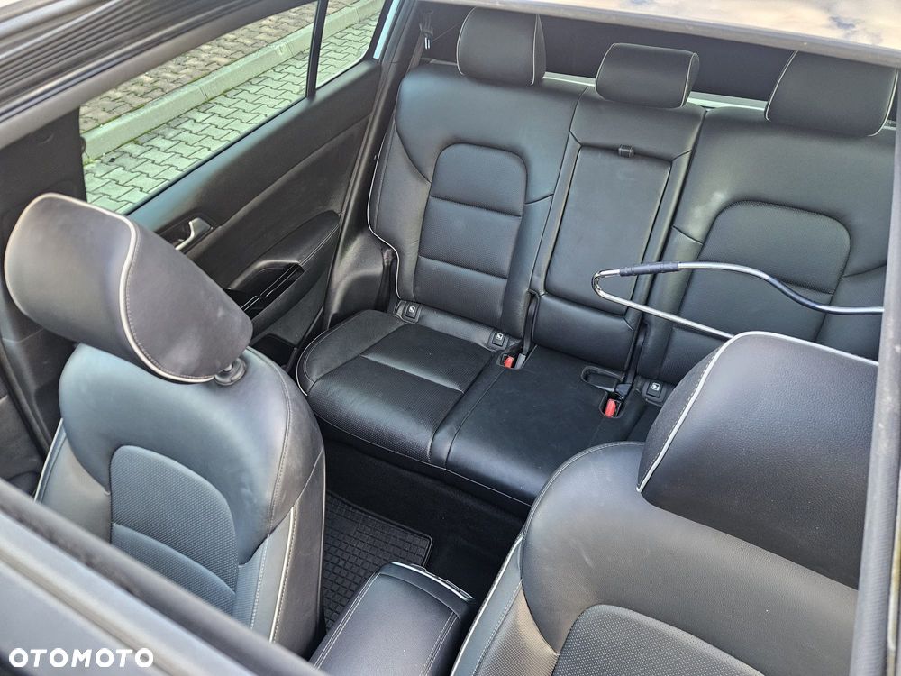 Kia Sportage 2.0 CRDI GT Line 4WD - 11