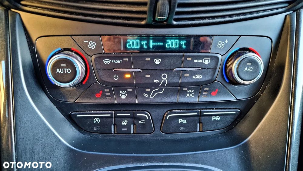 Ford Kuga 2.0 TDCi 4WD Titanium Plus - 16