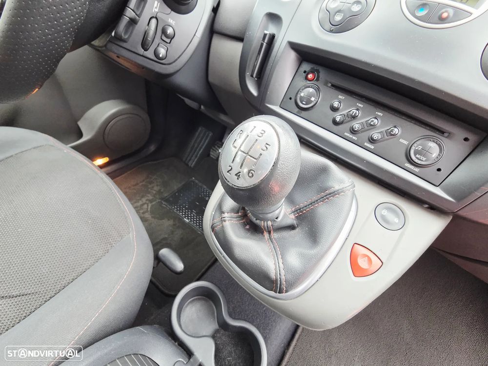 Renault Scénic 1.5 dCi Conquest - 11