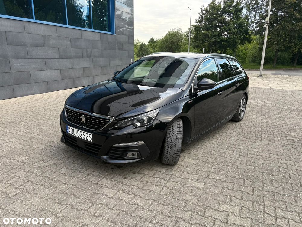 Peugeot 308 1.2 PureTech GPF GT Pack S&S EAT8 - 4