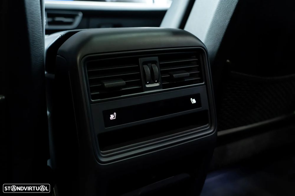 Porsche Cayenne Coupé E-Hybrid - 36
