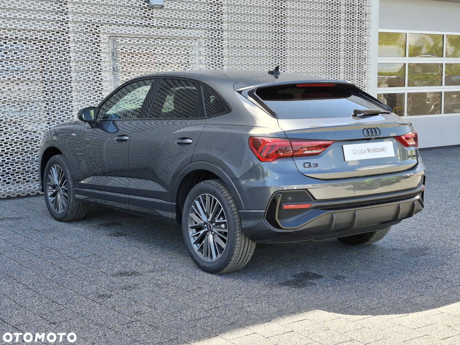 Audi Q3 Sportback - 3