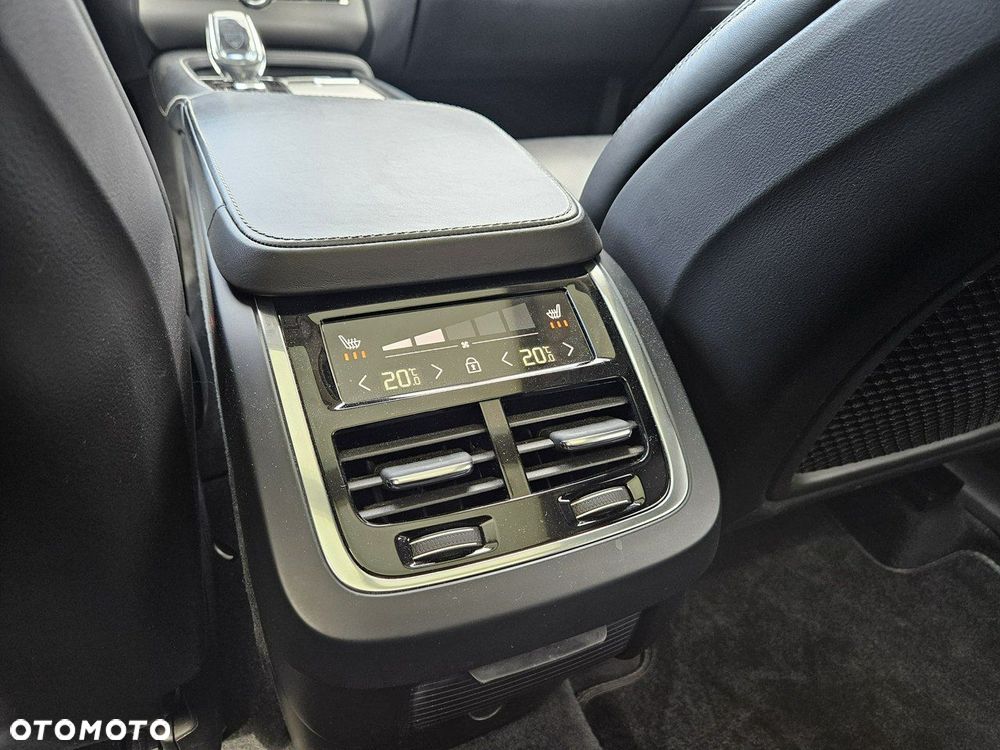 Volvo XC 90 - 12