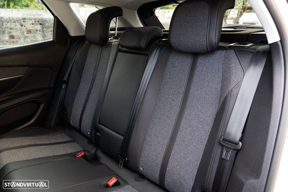 Peugeot 3008 1.2 PureTech Allure Pack - 10