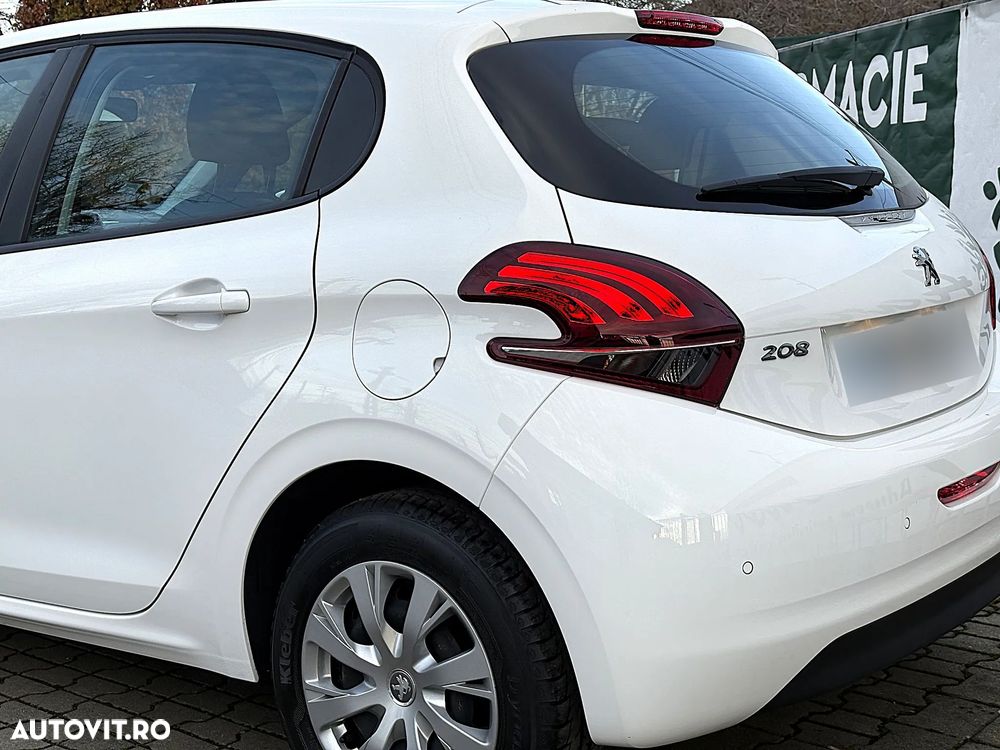 Peugeot 208 PureTech 82 Start & Stop Style - 15