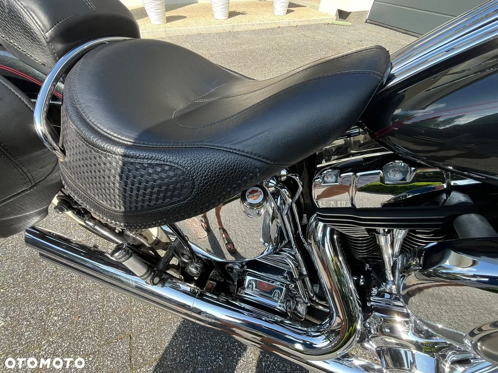 Harley-Davidson Softail Deluxe - 12
