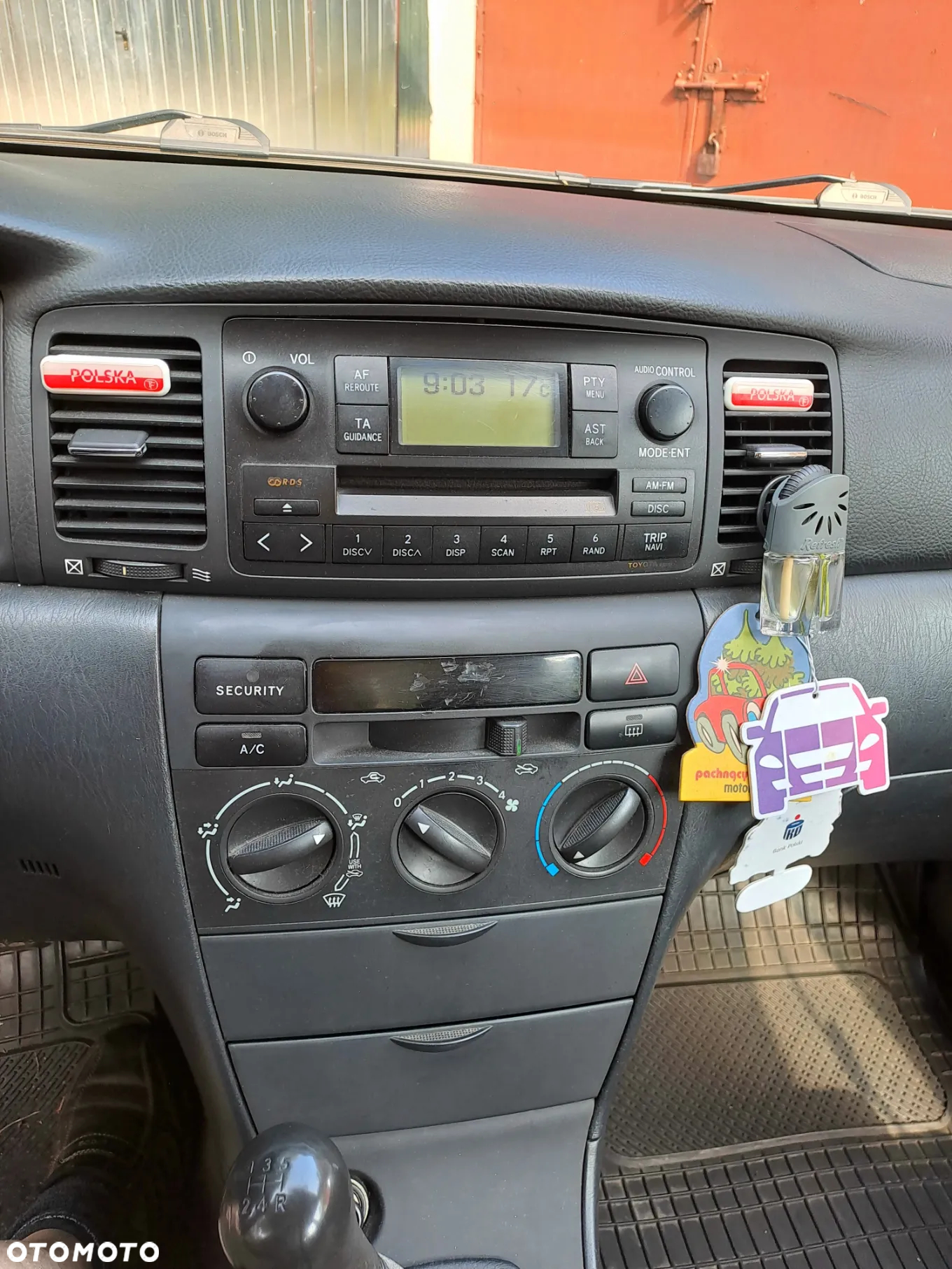 Toyota Corolla - 7