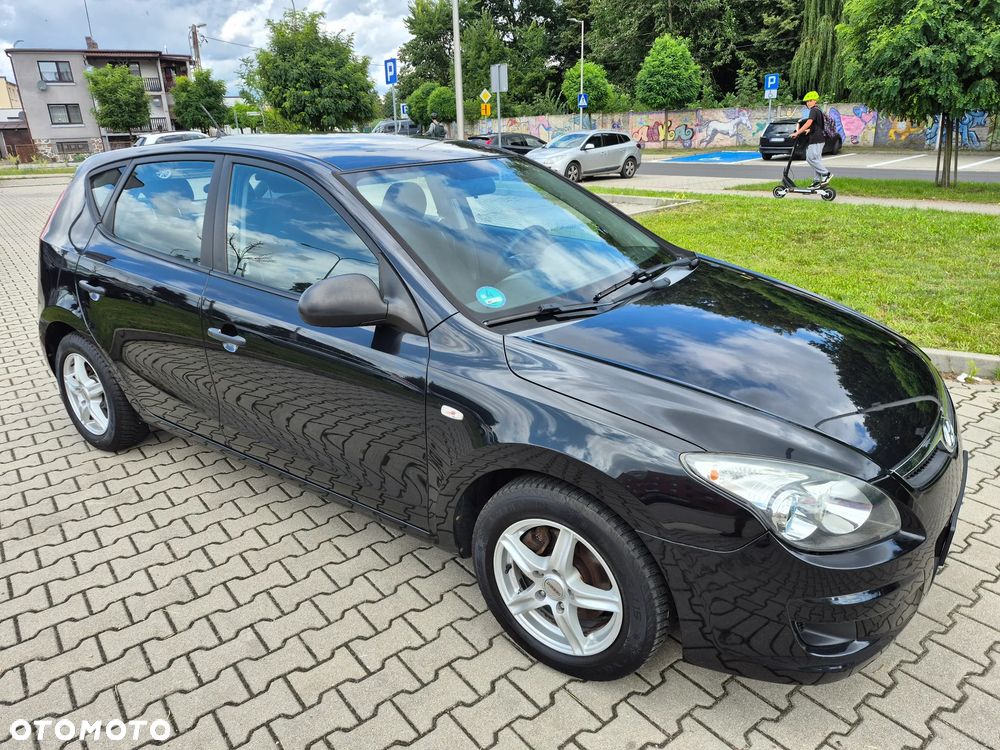 Hyundai i30 1.4 Edition 20 - 1