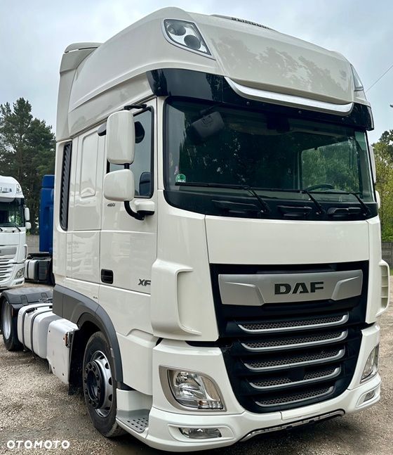 DAF XF480 SUPER SPACE CAB AUTOMAT SPOJLERY STANDKLIMA LODÓWKA 2xALUTANKA 650000km AUTOMAT WEBASTO EURO 6 2020r LOW DECK MEGA - 2