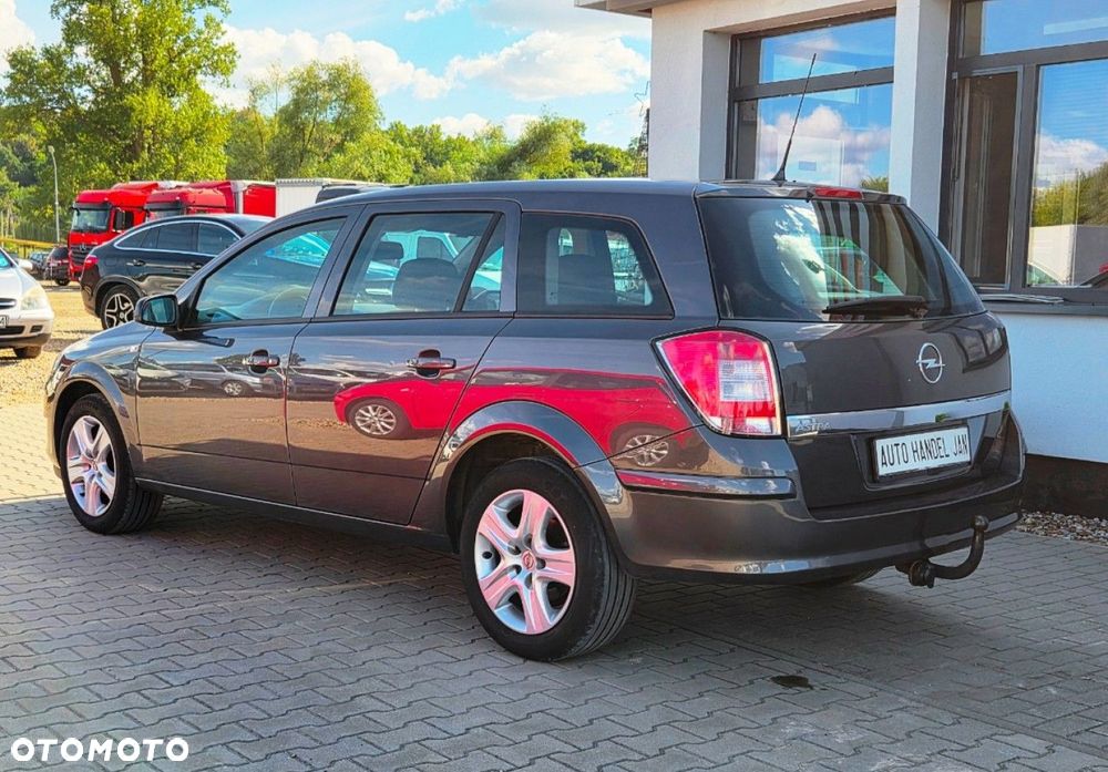 Opel Astra - 19