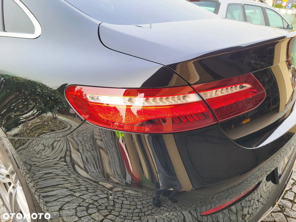 Mercedes-Benz Klasa E 400 4-Matic 9G-TRONIC - 18