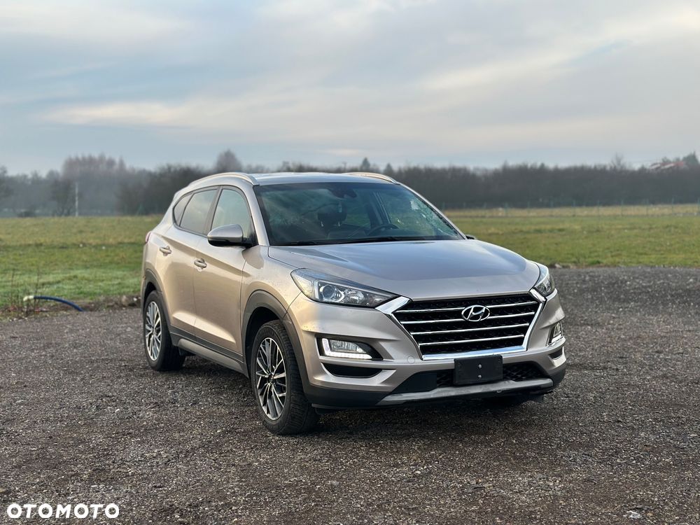 Hyundai Tucson - 2