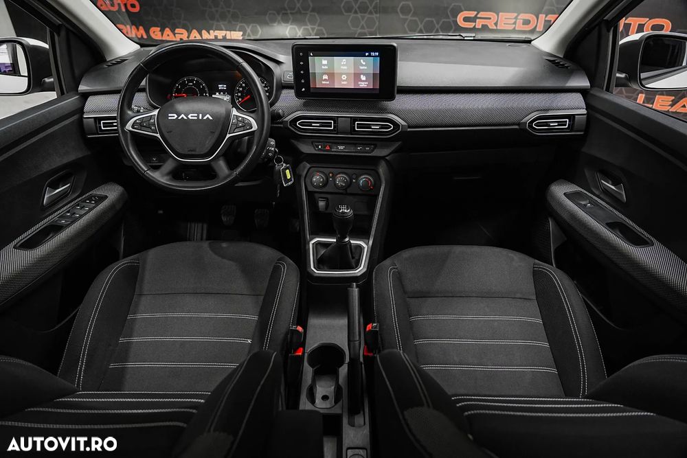 Dacia Logan TCe 90 MT6 Comfort - 3