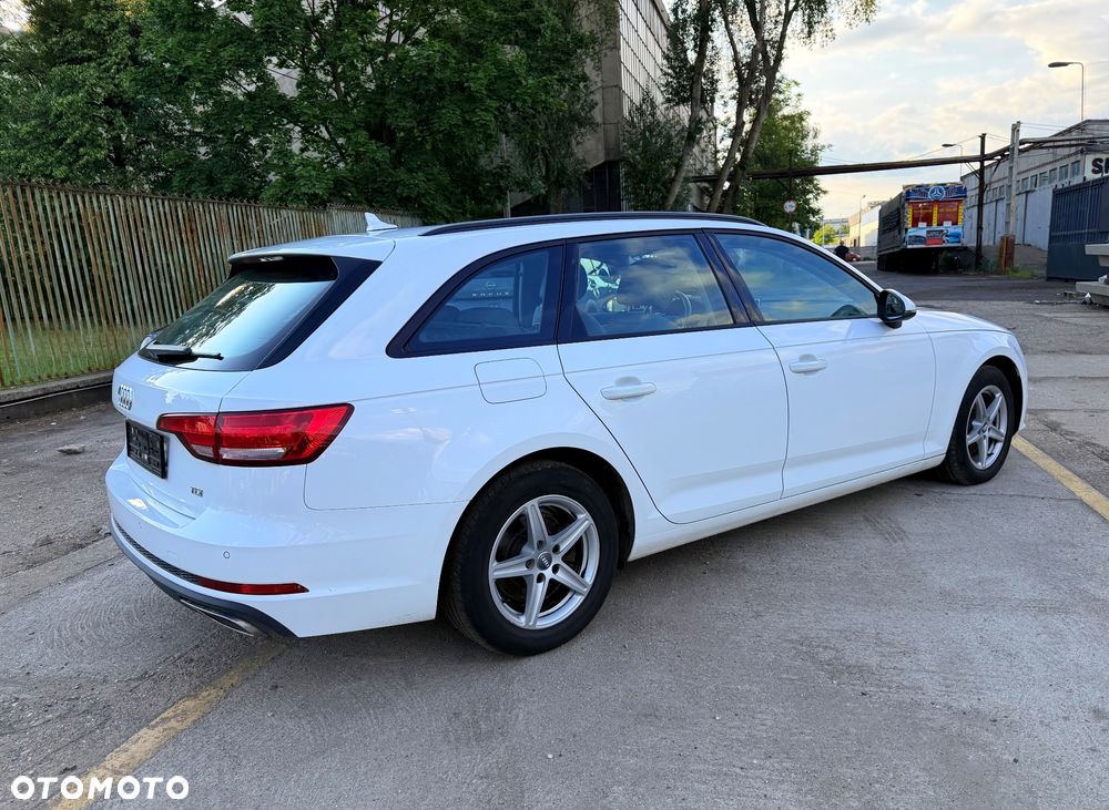 Audi A4 Avant 2.0 TDI DPF multitronic Attraction - 8