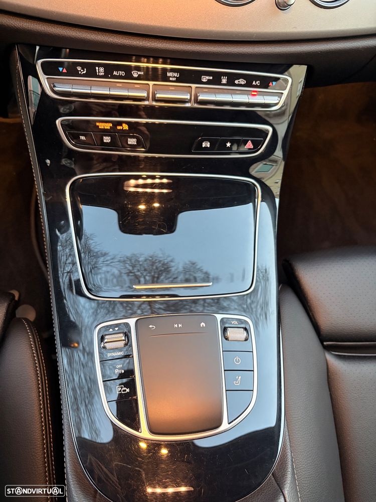 Mercedes-Benz E 300 - 23