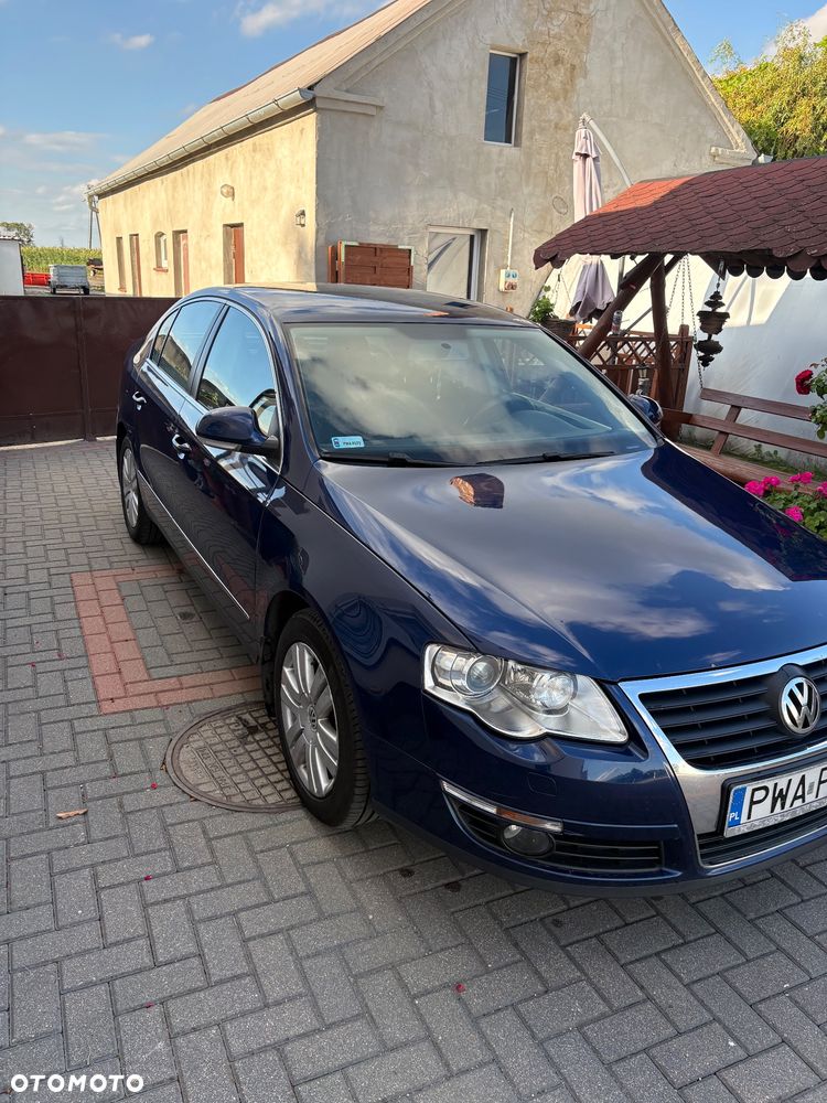 Volkswagen Passat 2.0 TDI DPF Comfortline - 3