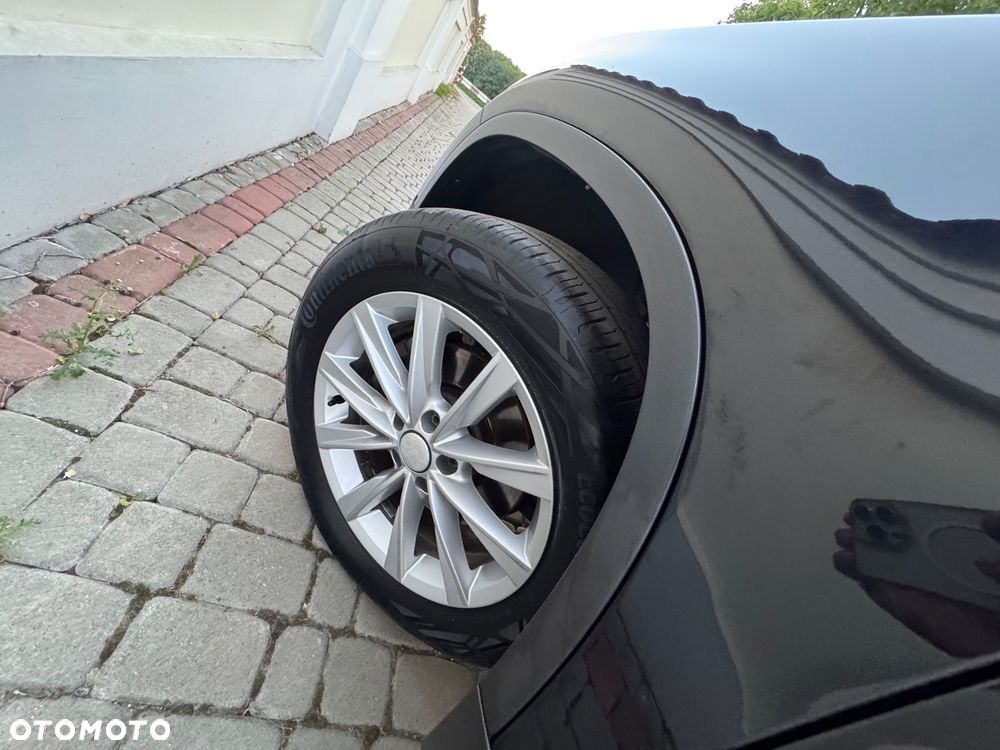 Volkswagen Tiguan - 30
