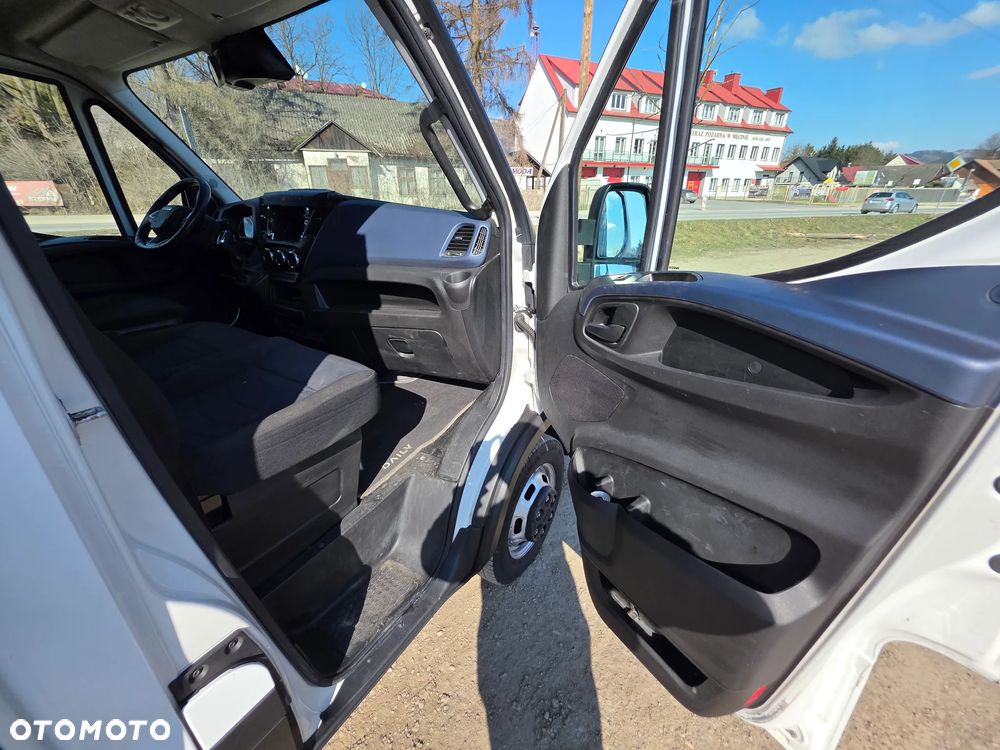 Iveco Daily 35c-18 Hi-Matic Skrzynia Plandeka 3.90 M ! Idealny Stan ! Klima ! Z Włoch  ! Bez Korozji  ! - 16