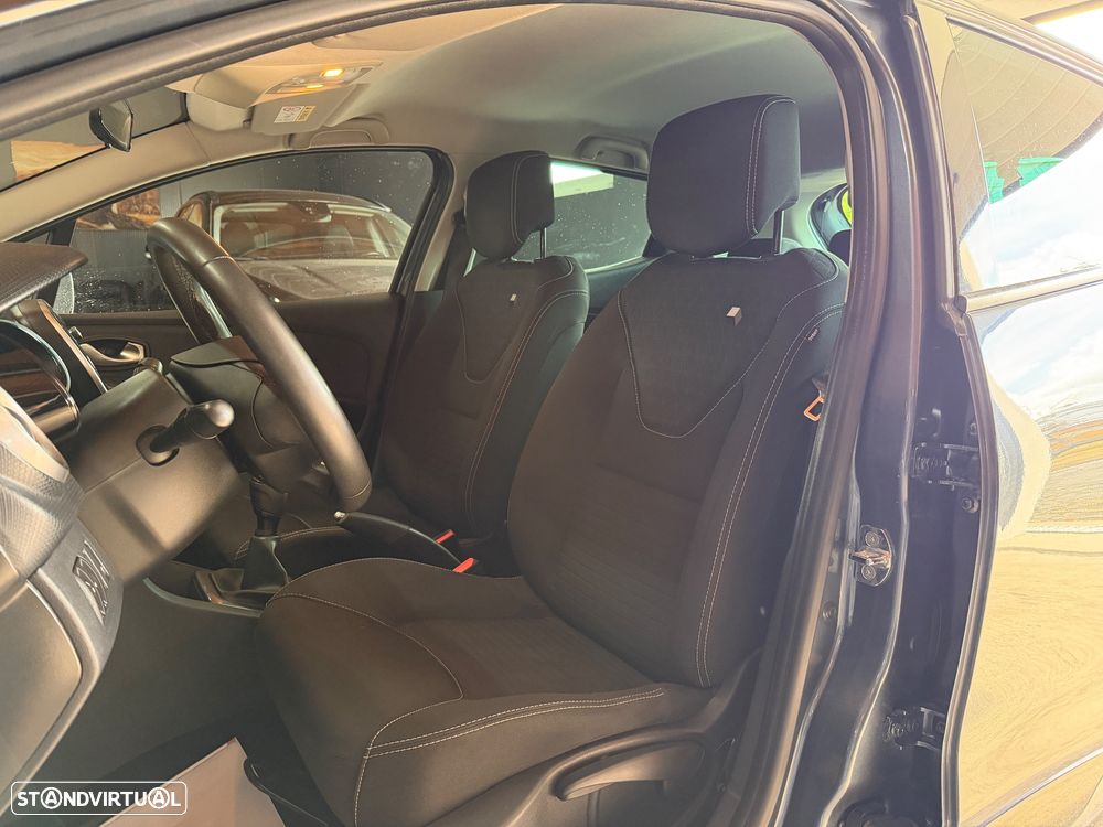 Renault Clio 1.5 dCi Limited - 14
