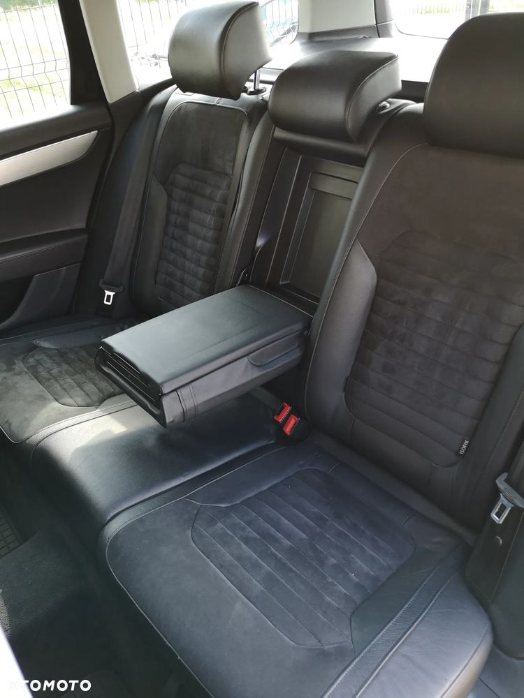 Volkswagen Passat 2.0 TDI Highline DSG - 19