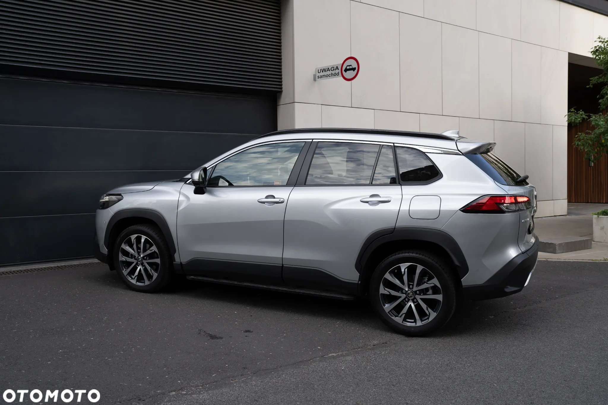 Toyota Corolla Cross 2.0 Hybrid Premiere Edition - 26