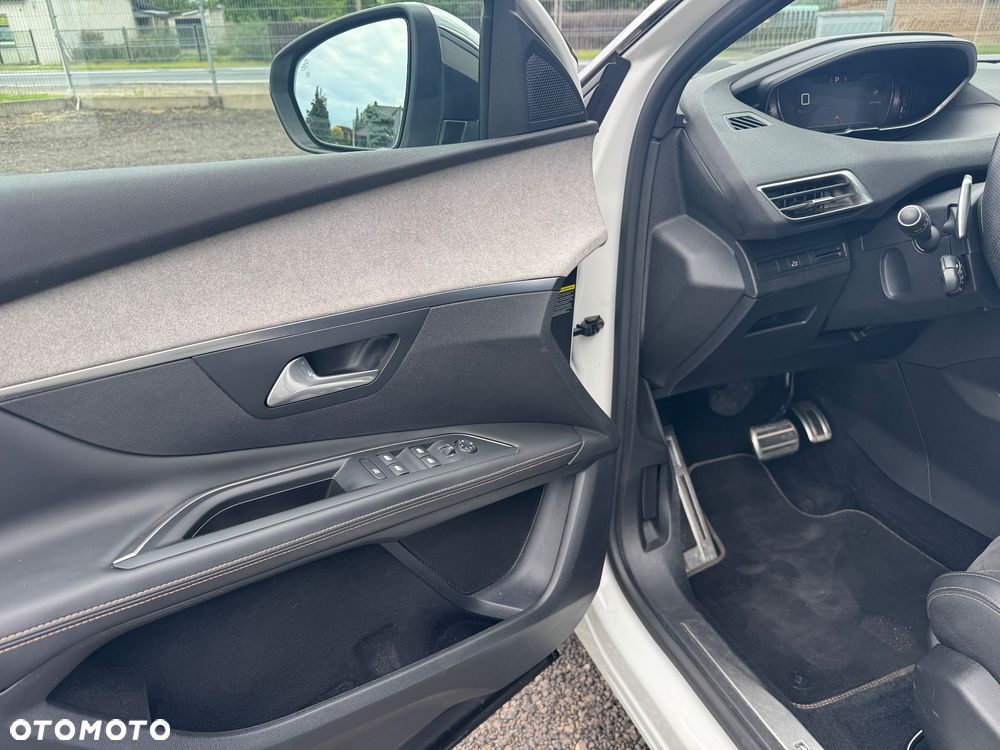 Peugeot 3008 2.0 BlueHDi GT S&S EAT8 - 22