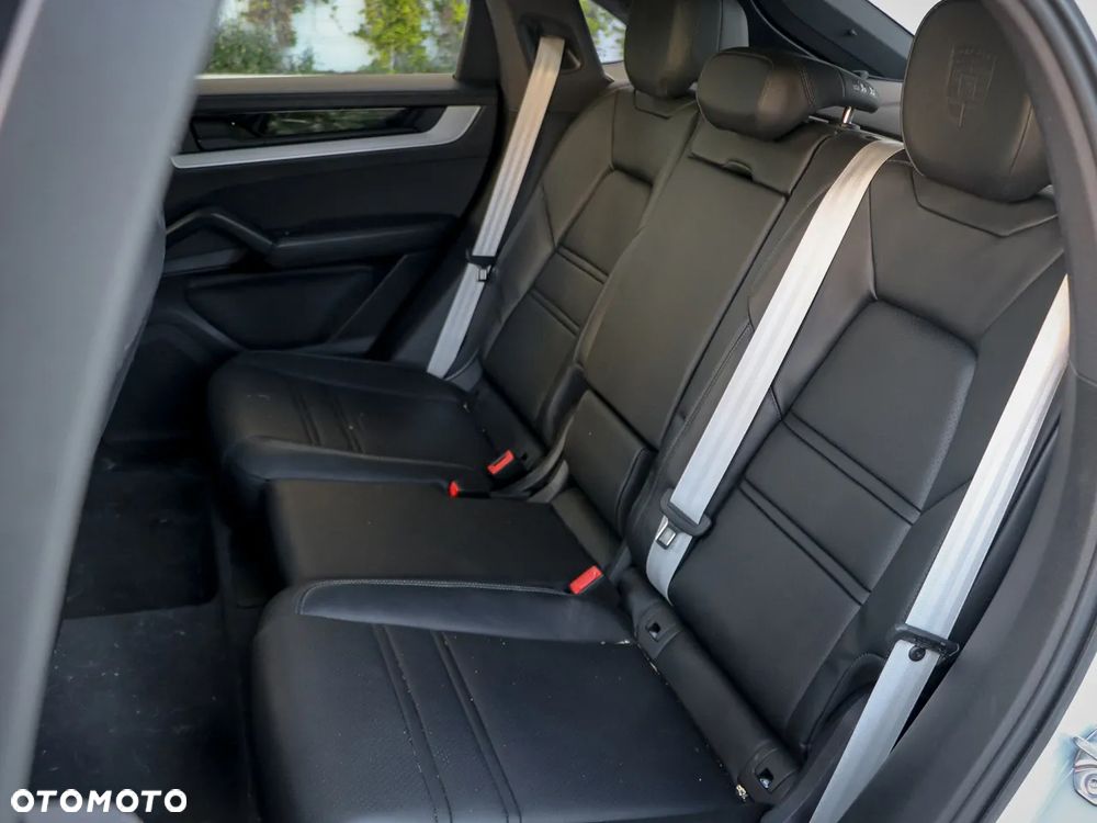 Porsche Cayenne S E-Hybrid PHEV - 17