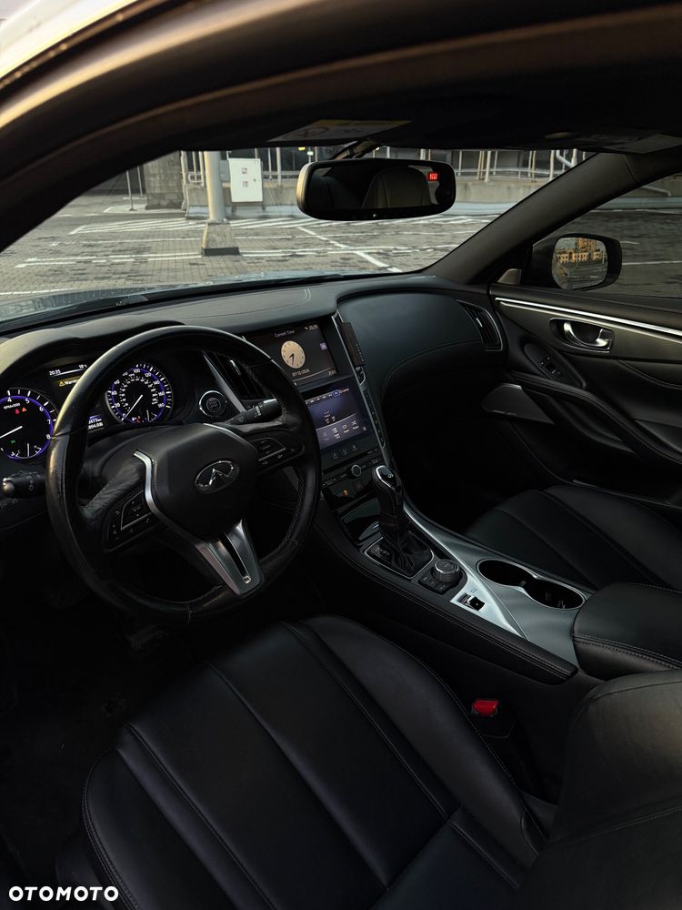 Infiniti Q60 2.0t Premium - 5