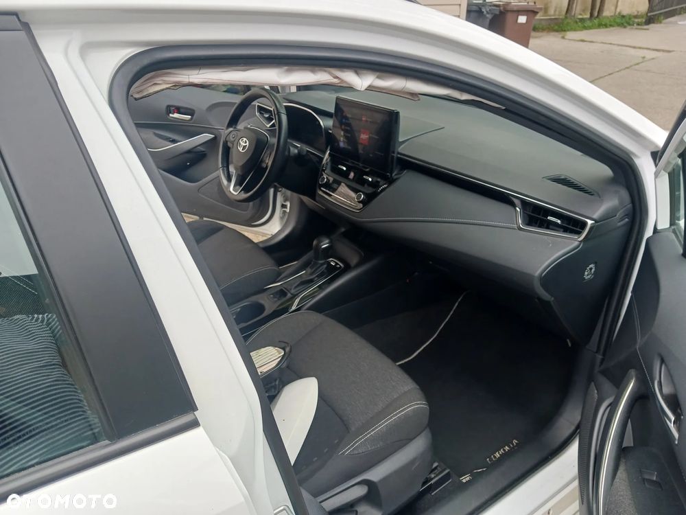 Toyota Corolla 1.8 Hybrid GPF Comfort - 9