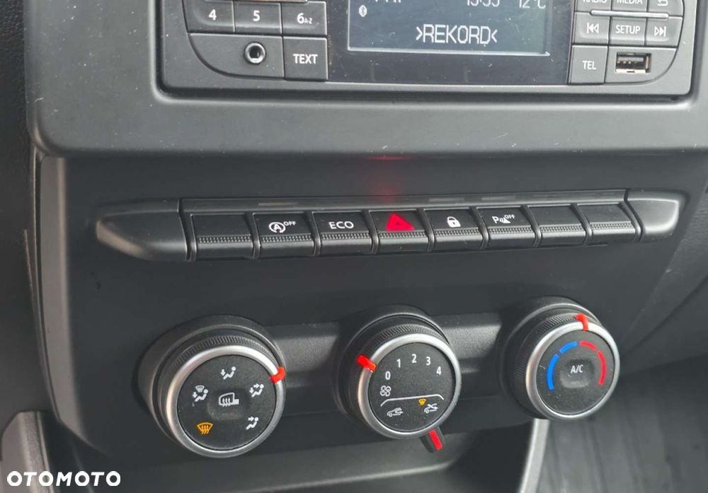 Renault Express Van - 16