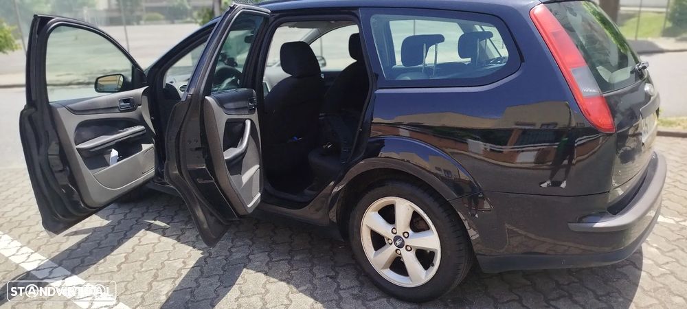 Ford Focus SW 1.4 Sport - 13