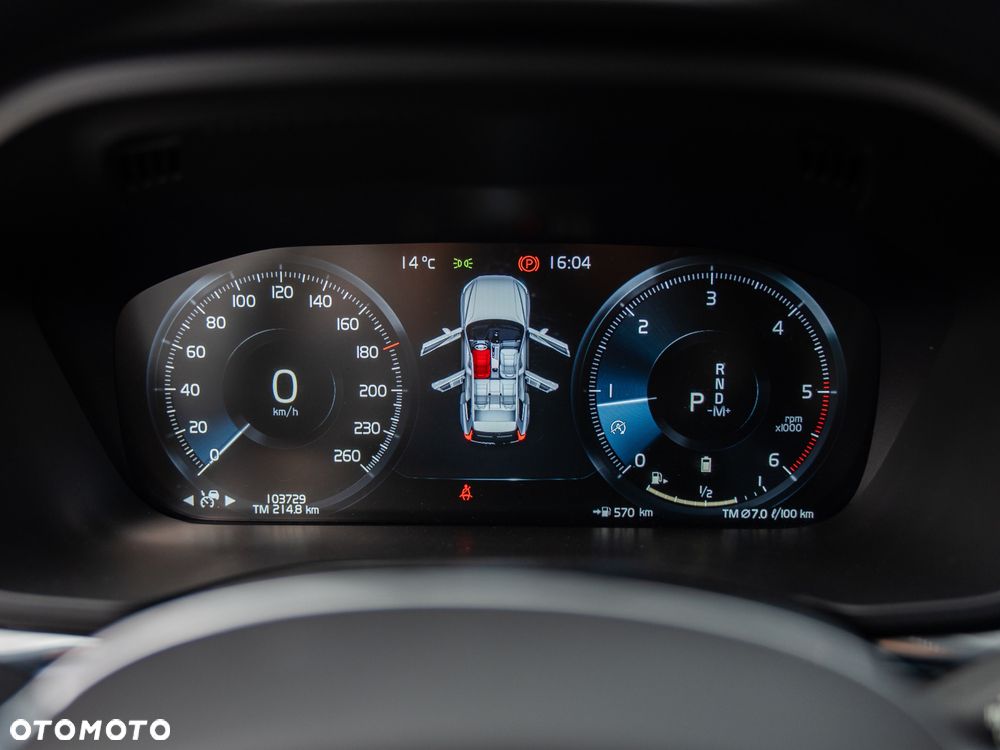 Volvo XC 60 B4 D Geartronic Momentum Pro - 33