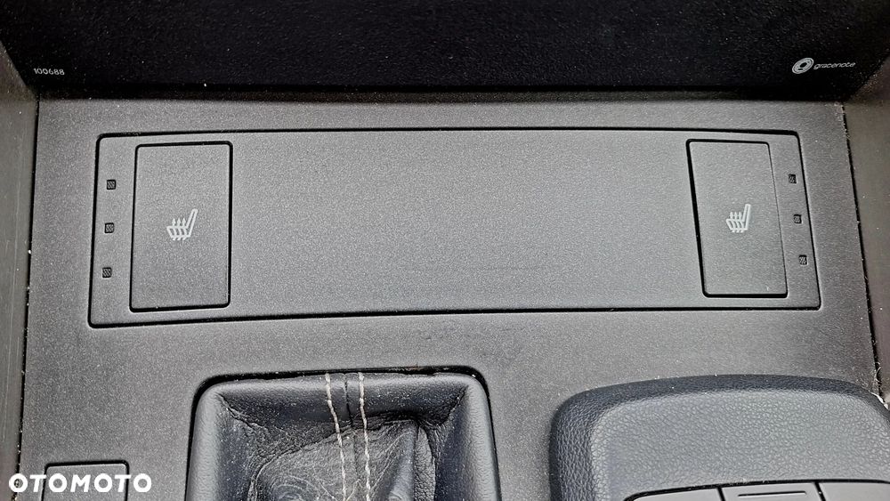 Lexus IS 300h Elegance - 15