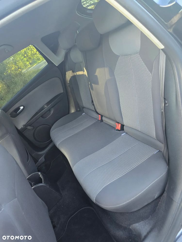 Seat Leon 1.6 TDI Style - 11