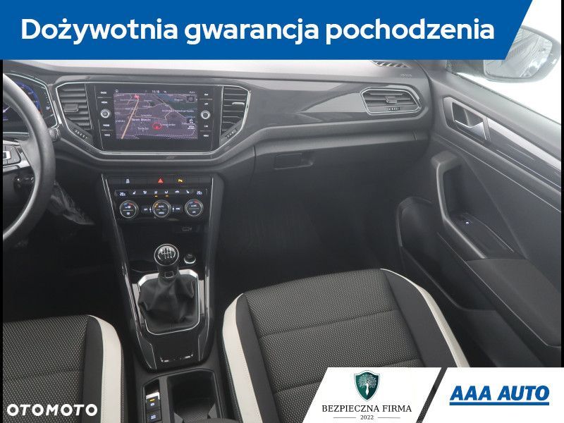 Volkswagen T-Roc - 9