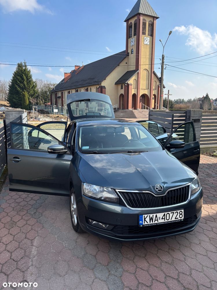 Skoda RAPID 1.0 TSI Ambition DSG - 4