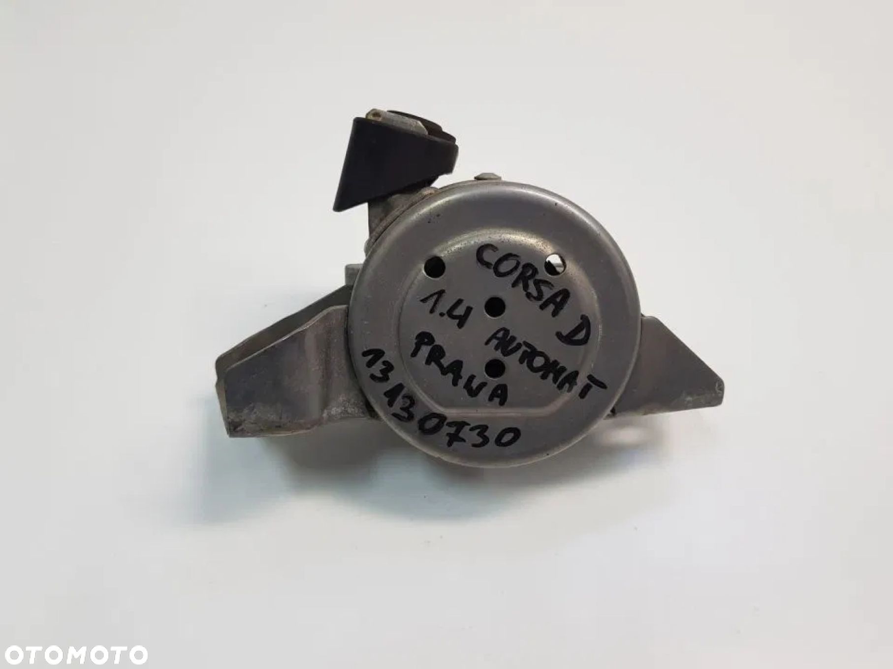 ŁAPA PODUSZKA SILNIKA OPEL CORSA D 1.4 AUTOMAT - 1