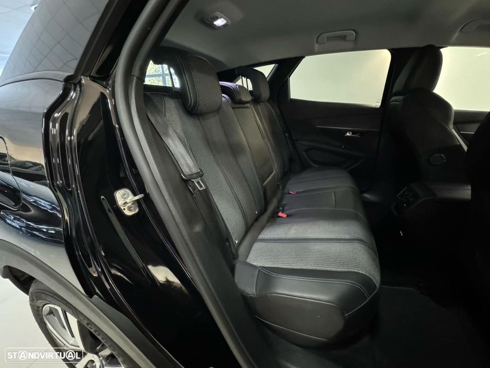Peugeot 3008 1.6 Hybrid Allure Pack e-EAT8 - 14
