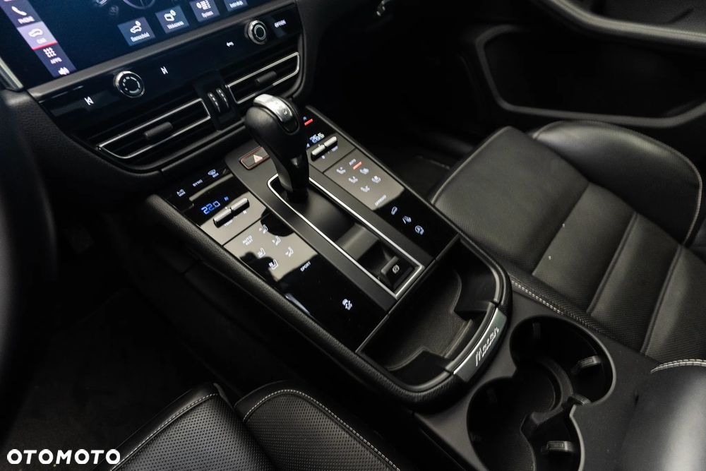 Porsche Macan Standard - 20