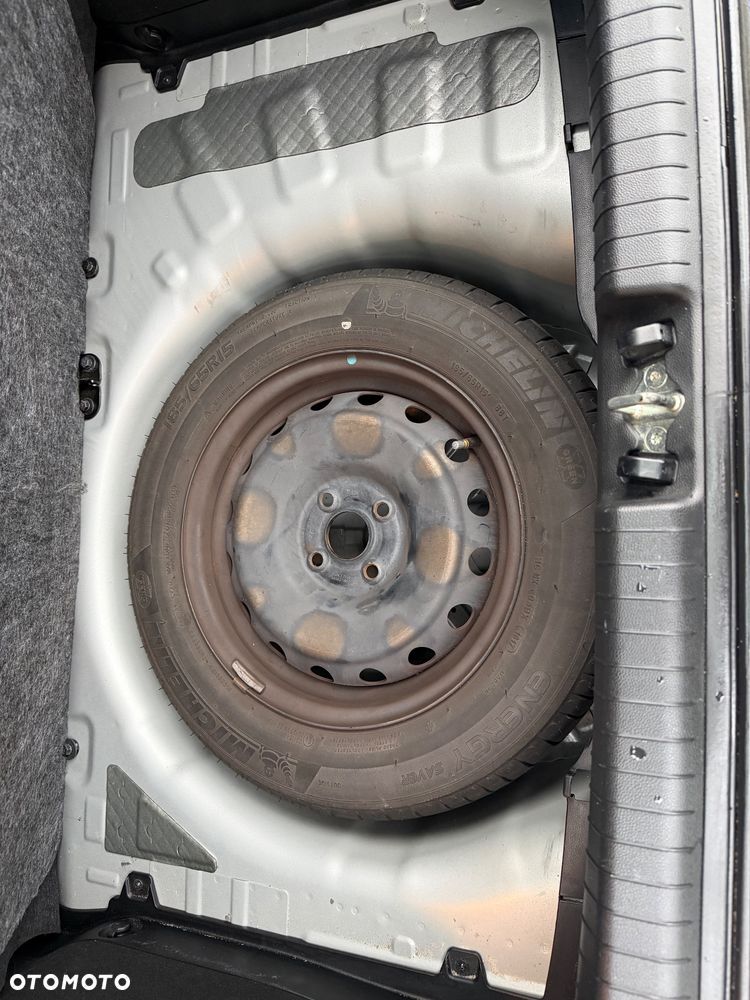 Hyundai i20 - 35