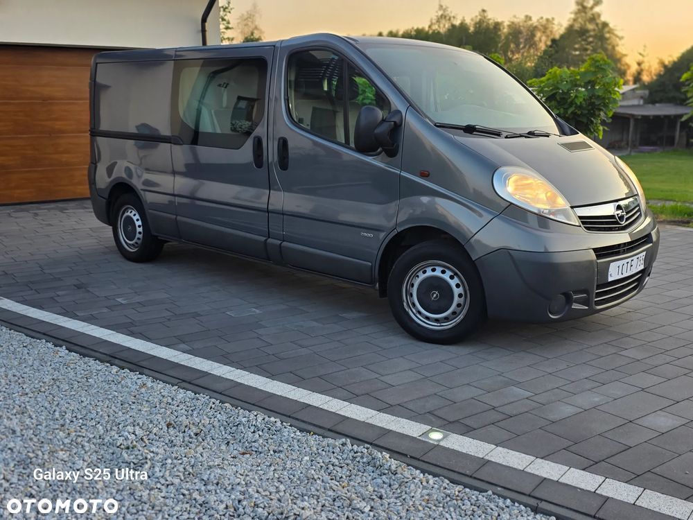 Opel Vivaro - 13