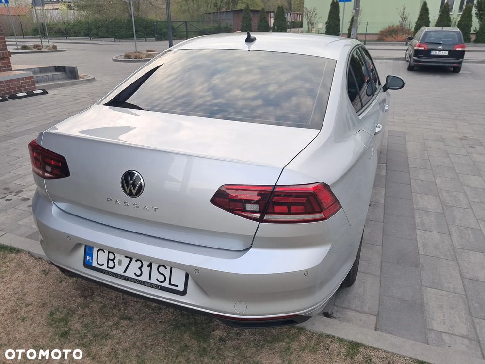 Volkswagen Passat 1.5 TSI EVO Essence DSG - 7