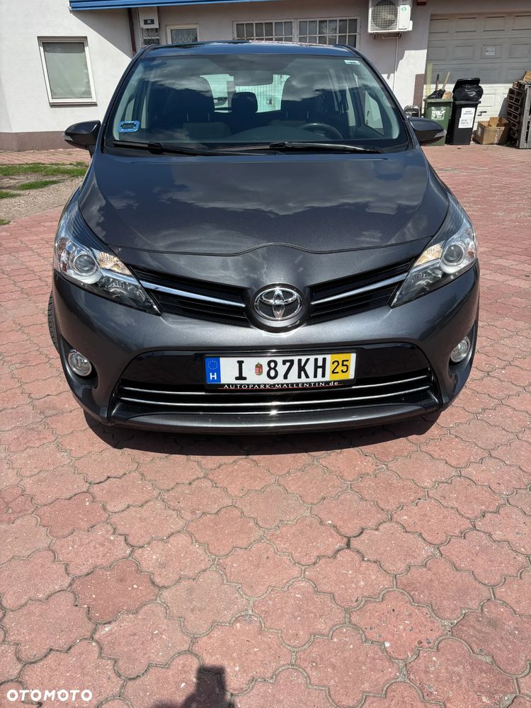 Toyota Verso 1.8 Multidrive Edition - 9