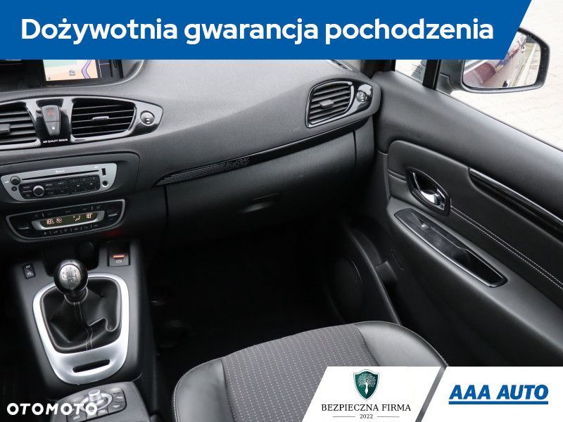 Renault Grand Scenic - 9