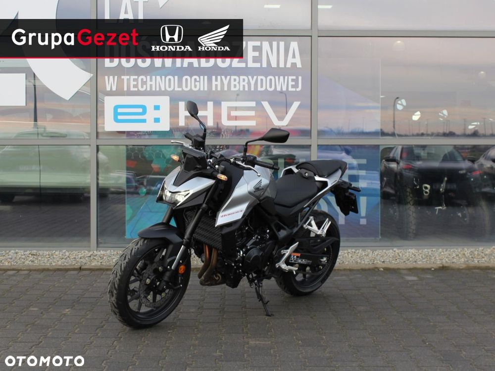 Honda CB - 3