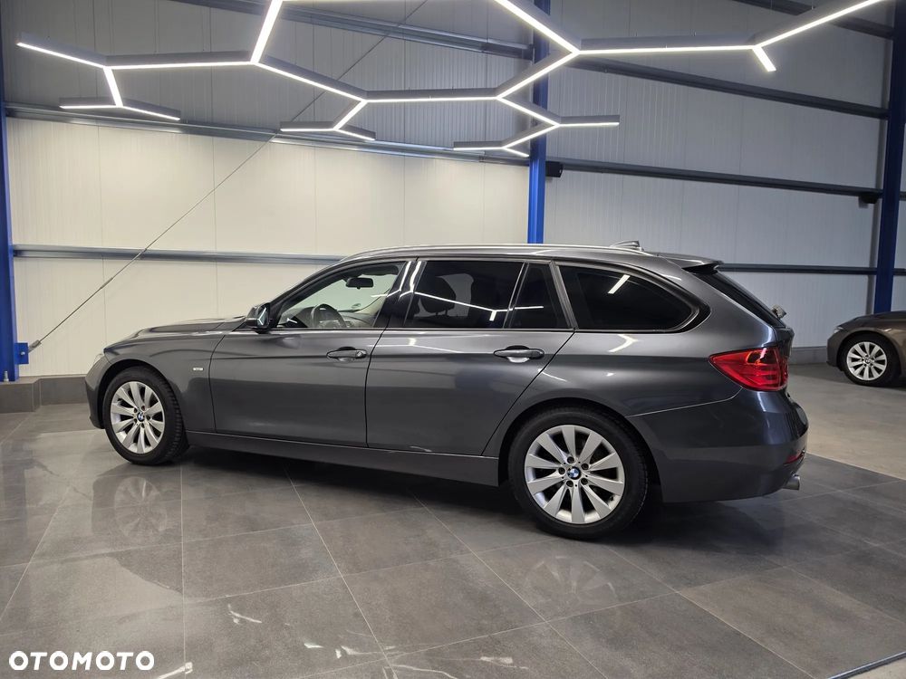 BMW Seria 3 318d Blue Performance Modern Line - 12
