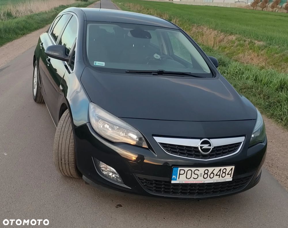 Opel Astra 2.0 CDTI DPF - 1