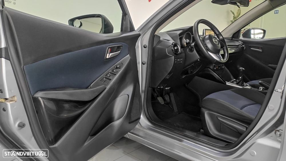 Mazda 2 1.5 Sky.Evolve Navi - 15